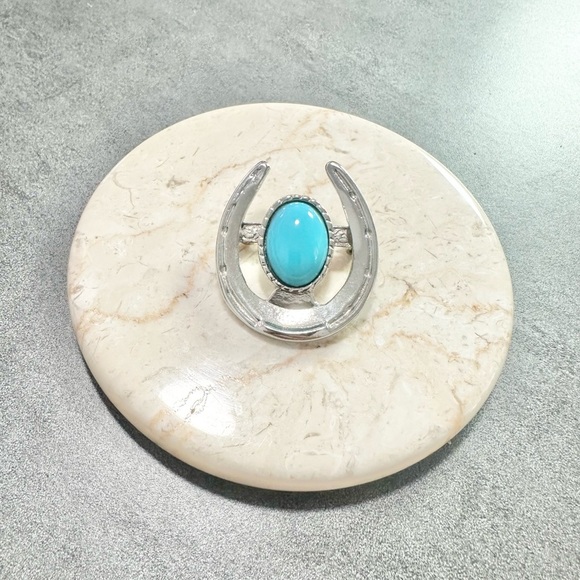 Jewelry - Vintage Silver Tone Horse Shoe With Turquoise Cabochon Brooch Pin